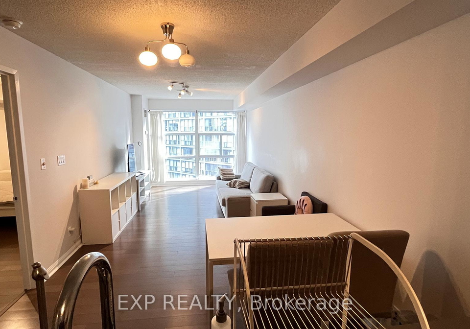 11-st-joseph-street-toronto-ontario-c12549094