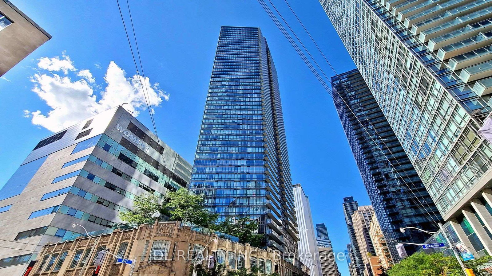 832-bay-street-toronto-ontario-c12549138
