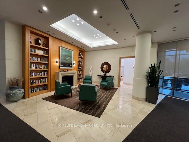 509-beecroft-road-w-toronto-ontario-c12549170