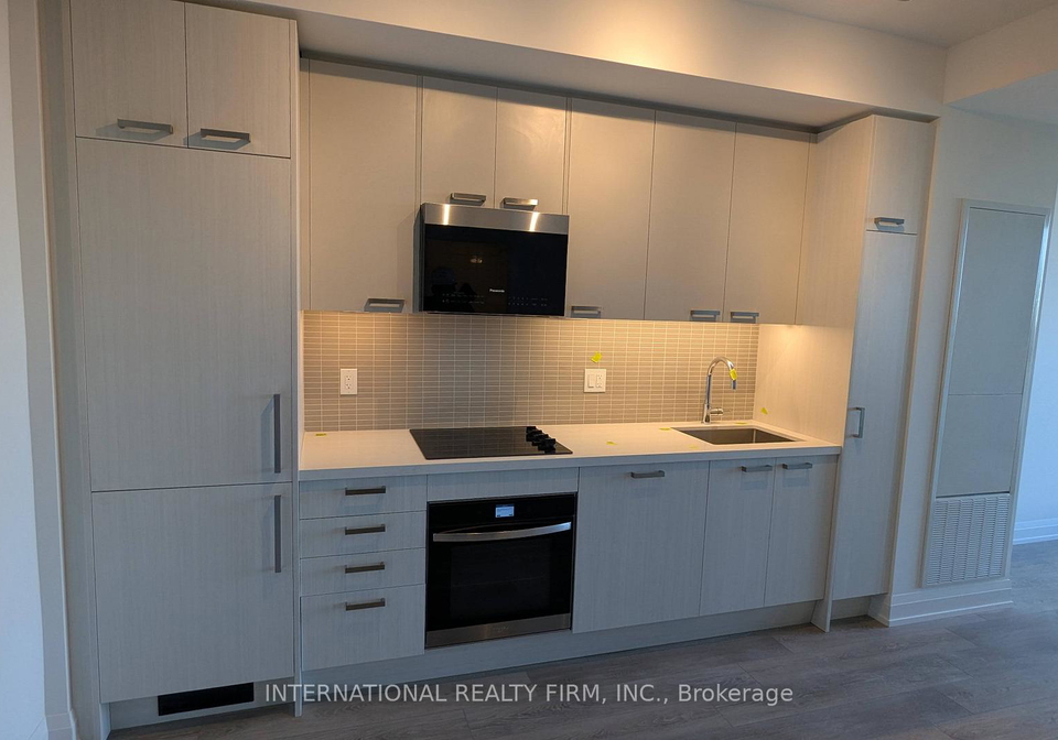 20-soudan-avenue-toronto-ontario-c12549278