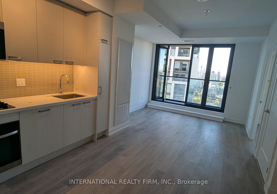 20-soudan-avenue-toronto-ontario-c12549278