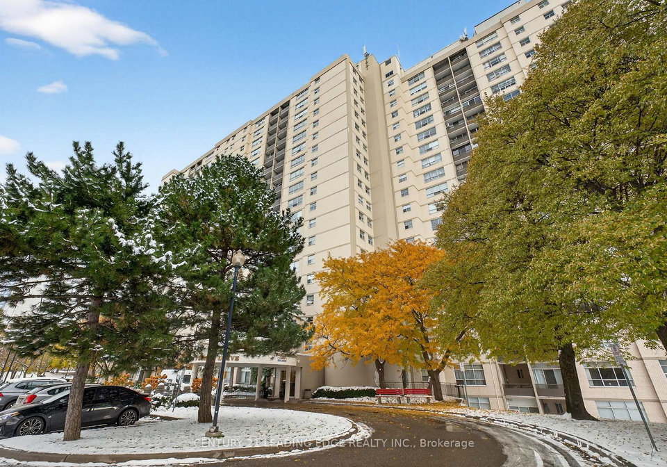 5-parkway-forest-drive-north-york-ontario-c12549358