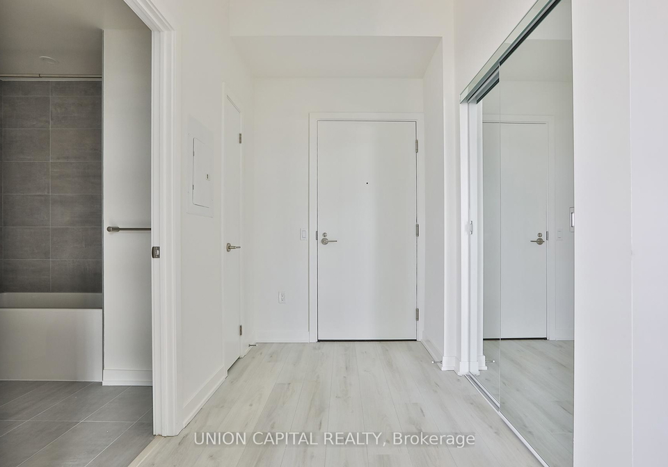 110-broadway-avenue-toronto-ontario-c12549500
