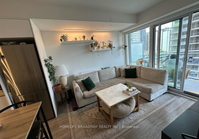 99-broadway-avenue-toronto-ontario-c12549564