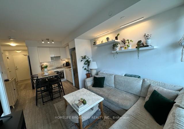 99-broadway-avenue-toronto-ontario-c12549564
