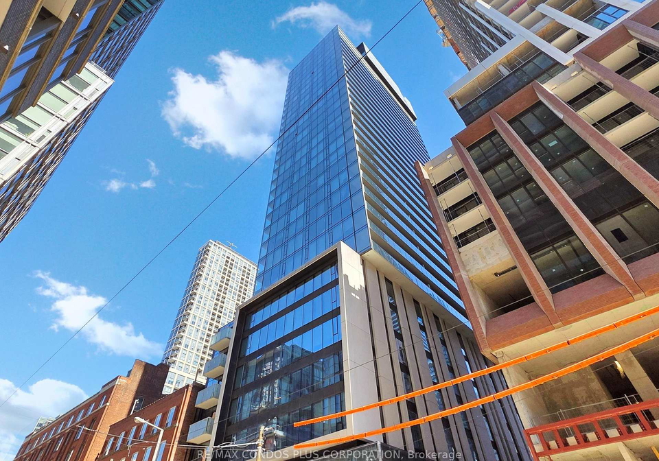 11-charlotte-street-toronto-ontario-c12550044