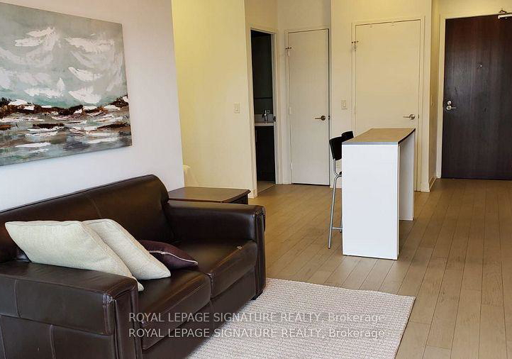 120-bayview-avenue-n-toronto-ontario-c12550204
