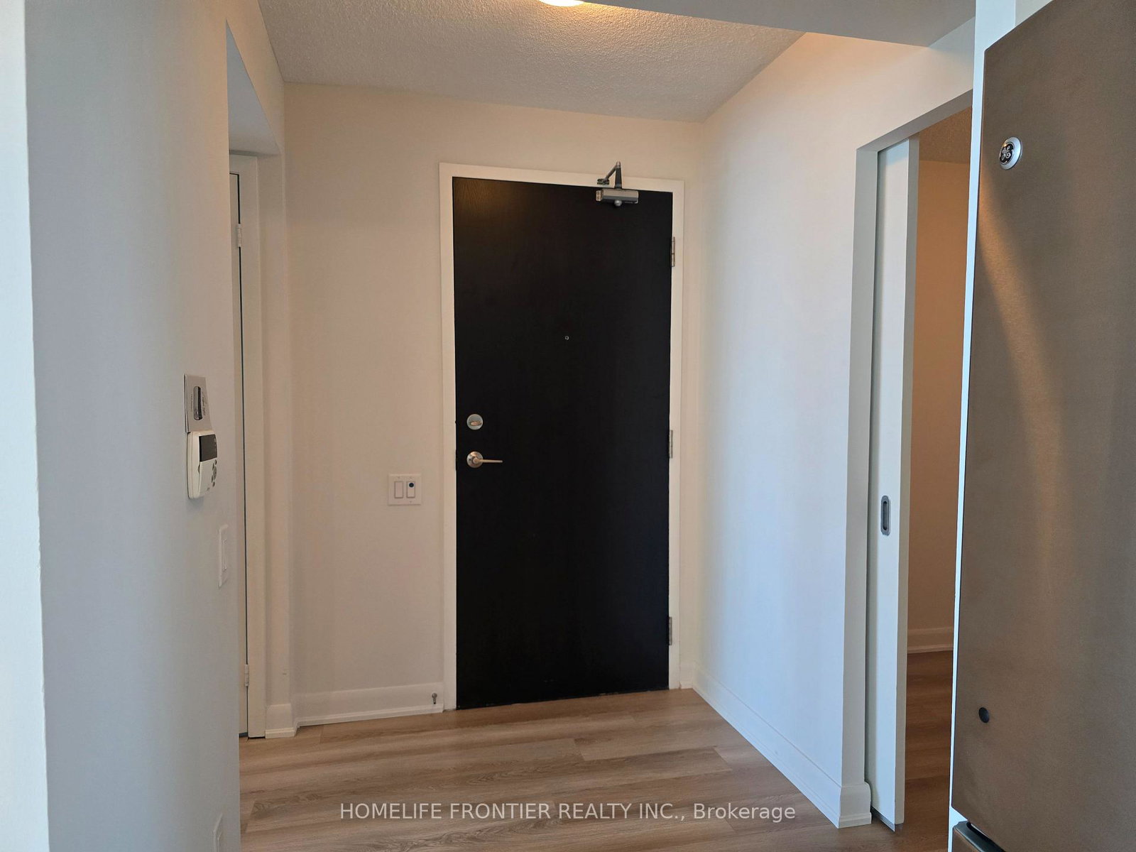 17-anndale-drive-north-york-ontario-c12550210