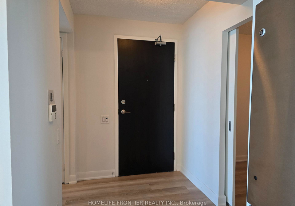 17-anndale-drive-north-york-ontario-c12550210