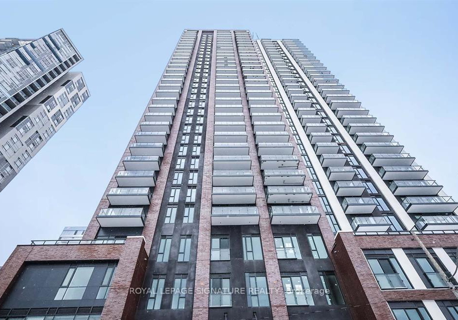 130-river-street-toronto-ontario-c12550518
