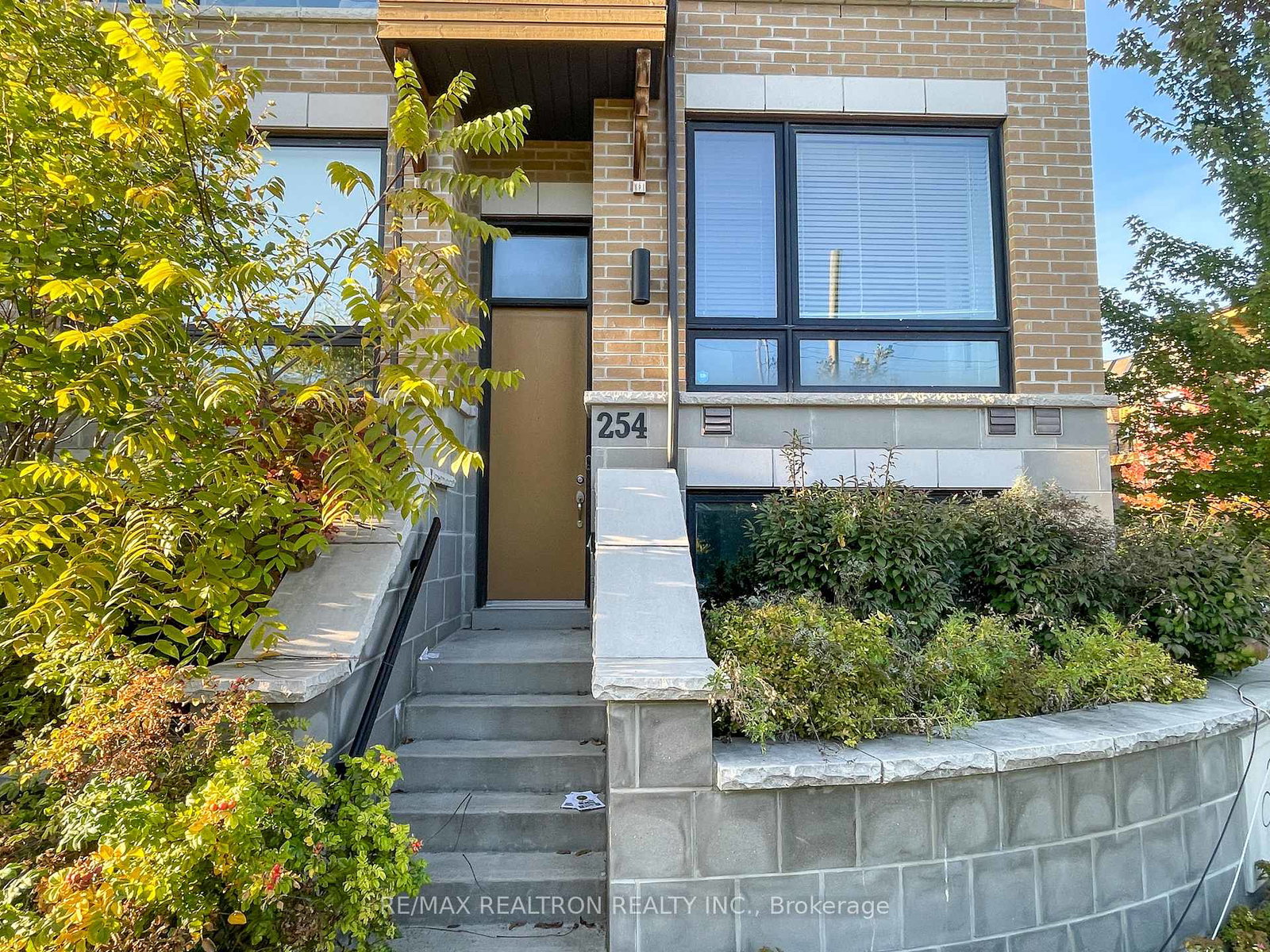 254-finch-avenue-e-north-york-ontario-c12550598