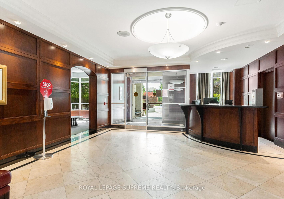 35-finch-avenue-e-north-york-ontario-c12550608