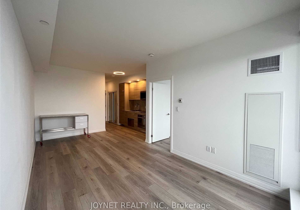 75-canterbury-place-toronto-ontario-c12551082