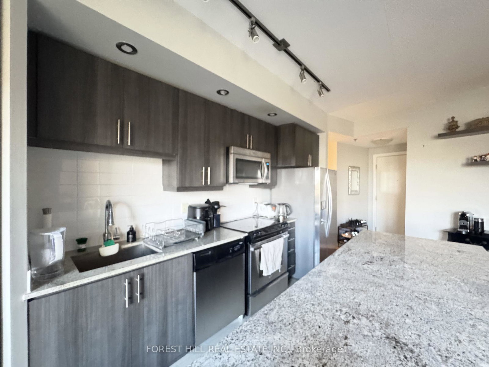 2756-old-leslie-street-north-york-ontario-c12551108