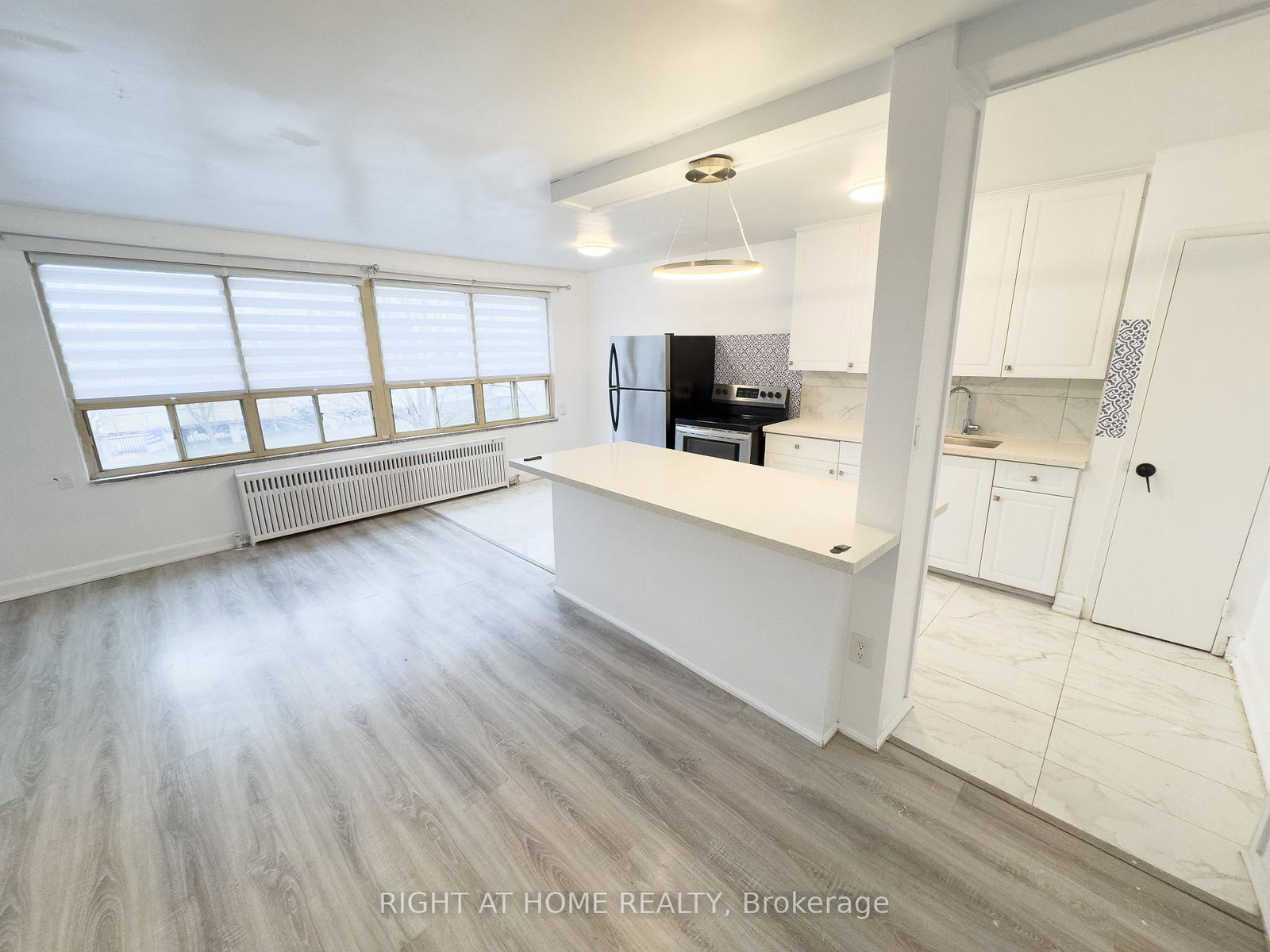 896-eglinton-avenue-e-east-york-ontario-c12551650