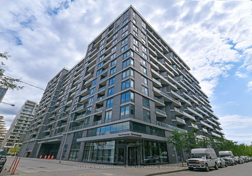 1-edgewater-drive-toronto-ontario-c12551800