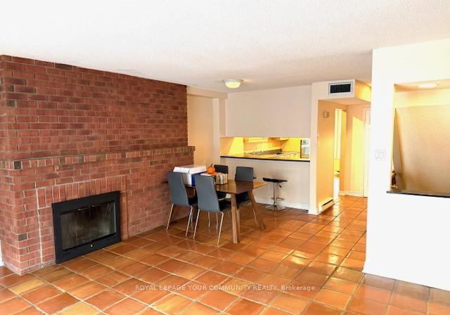 32-irwin-avenue-toronto-ontario-c12551924