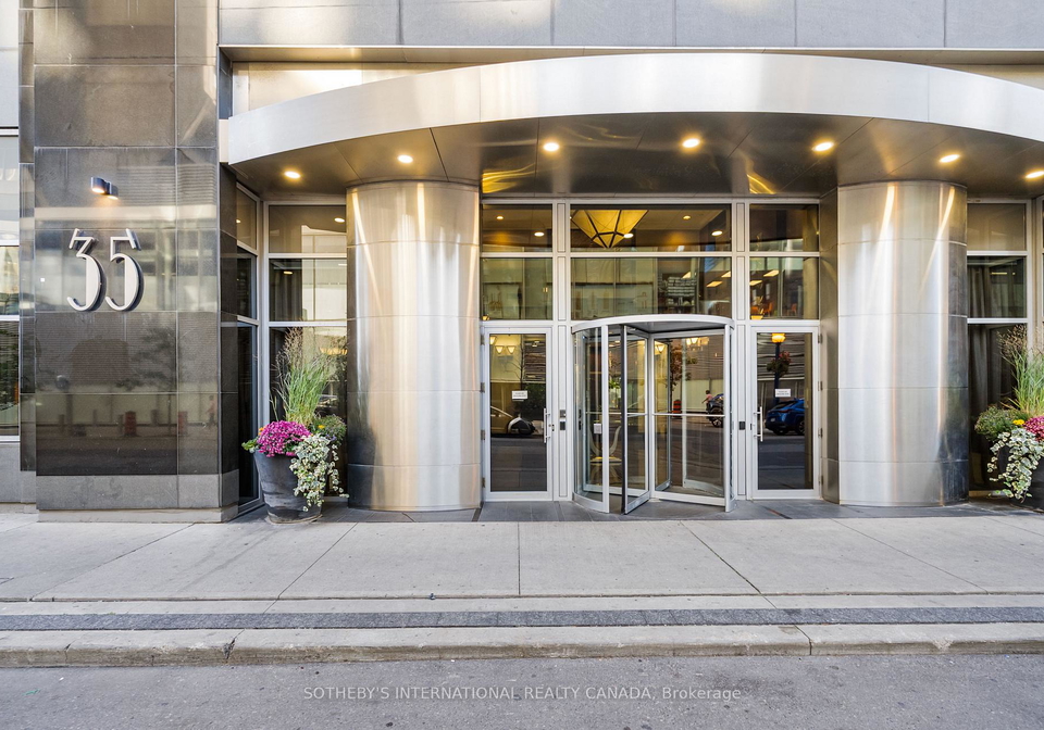35-balmuto-street-toronto-ontario-c12552690
