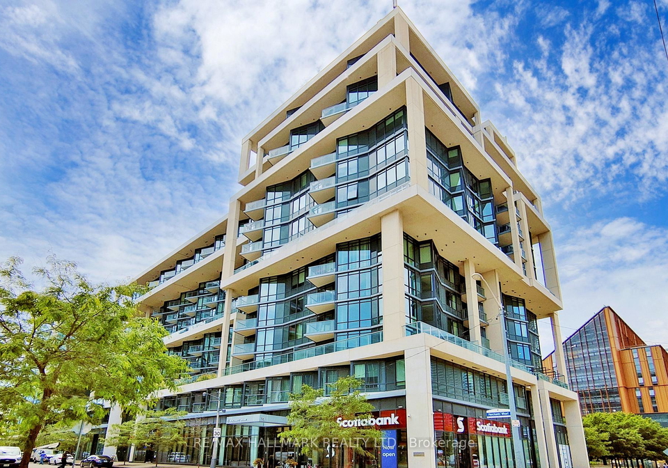15-merchants-wharf-toronto-ontario-c12552926