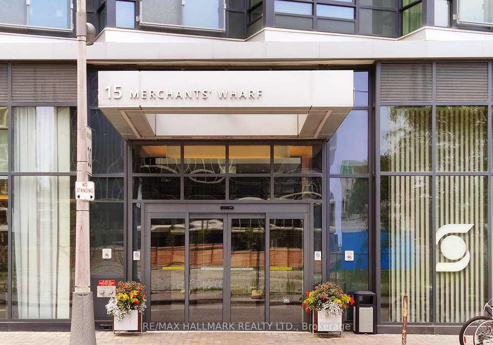 15-merchants-wharf-toronto-ontario-c12552926