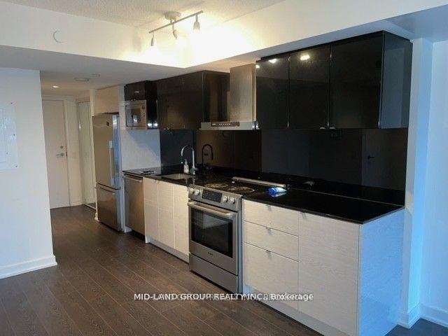 72-esther-shiner-boulevard-north-york-ontario-c12553392
