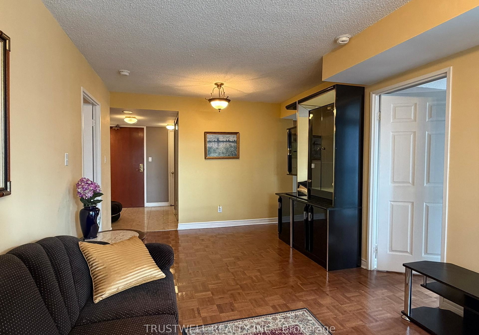 28-empress-avenue-north-york-ontario-c12553414