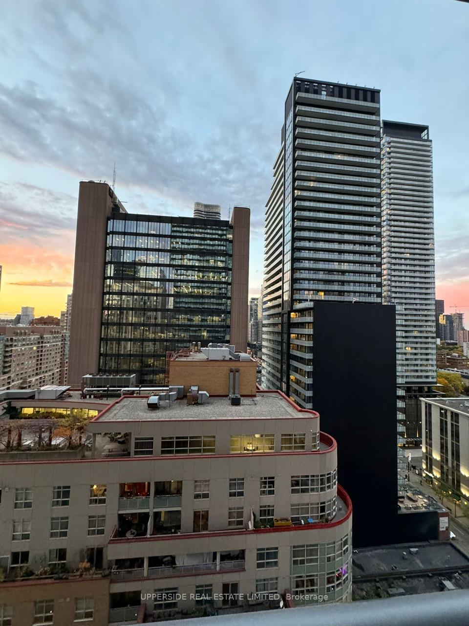 15-grenville-street-toronto-ontario-c12553454