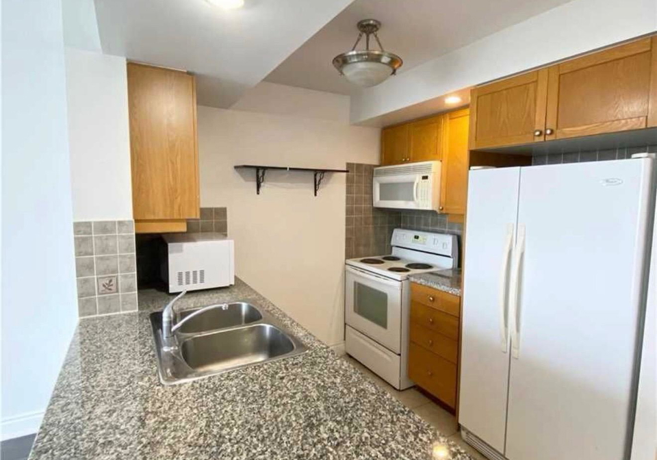 10-northtown-way-north-york-ontario-c12553500