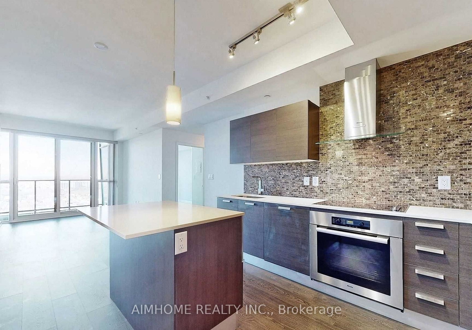 11-bogert-avenue-w-toronto-ontario-c12553524