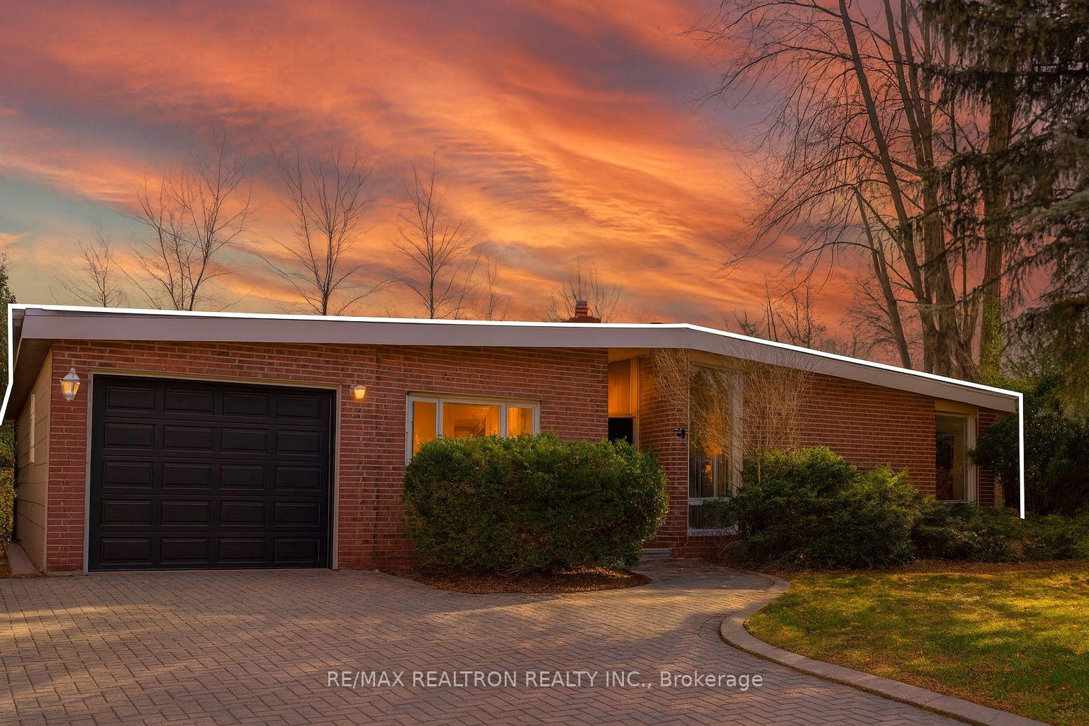 15-hurlingham-crescent-north-york-ontario-c12553658
