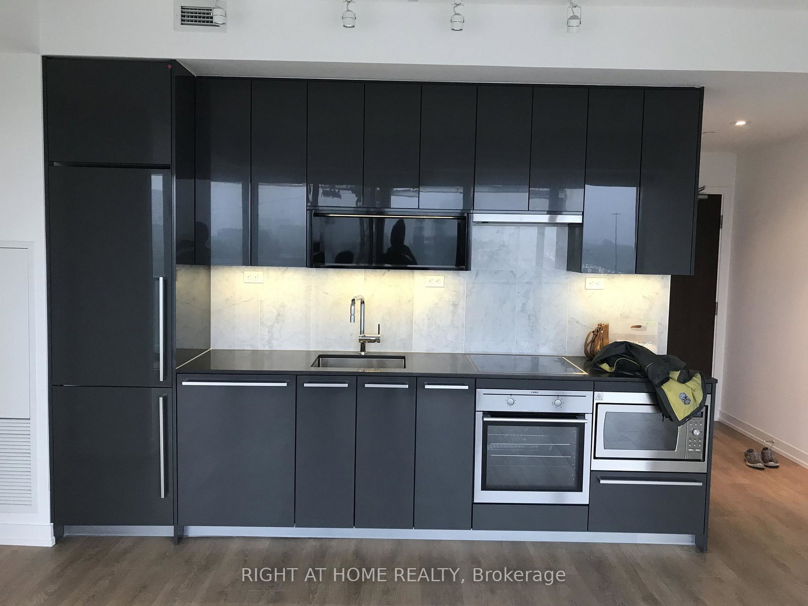 115-mcmahon-drive-north-york-ontario-c12553734