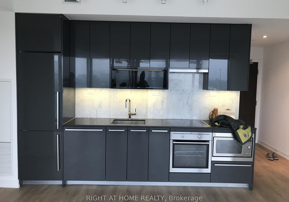 115-mcmahon-drive-north-york-ontario-c12553734