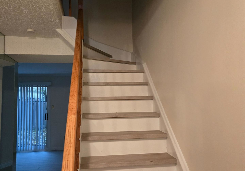 7-bards-walkway-way-north-york-ontario-c12553804