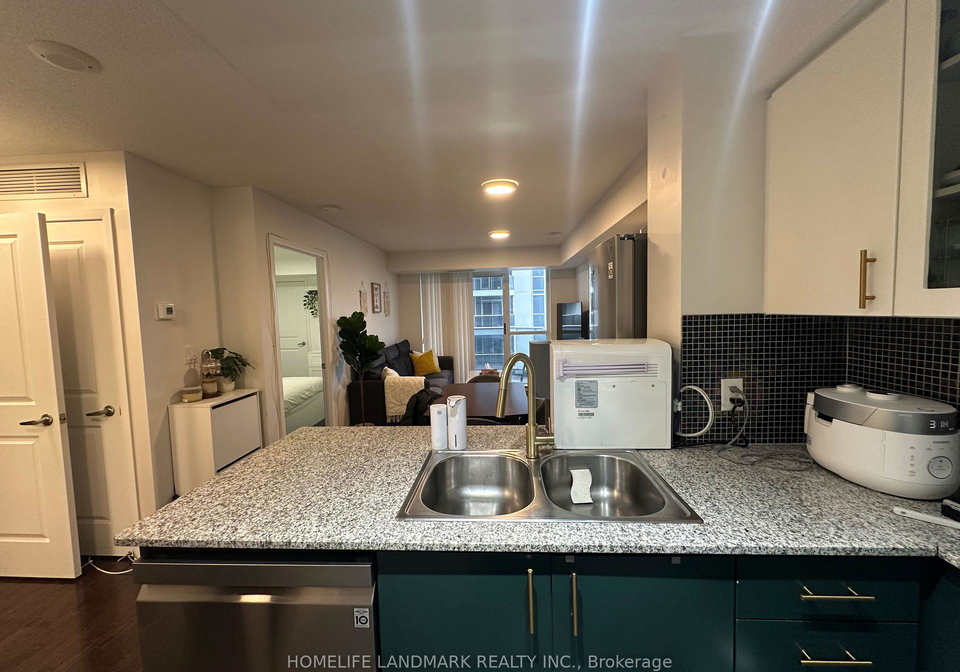 5793-yonge-street-north-york-ontario-c12553814
