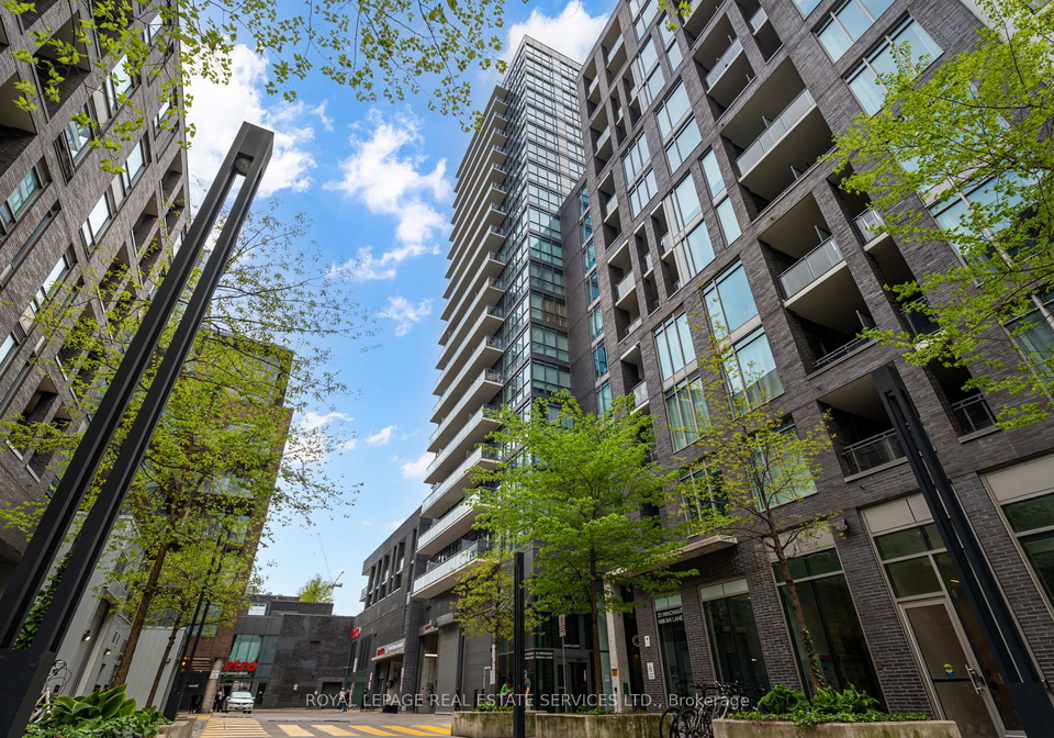 20-minowan-miikan-lane-toronto-ontario-c12553846