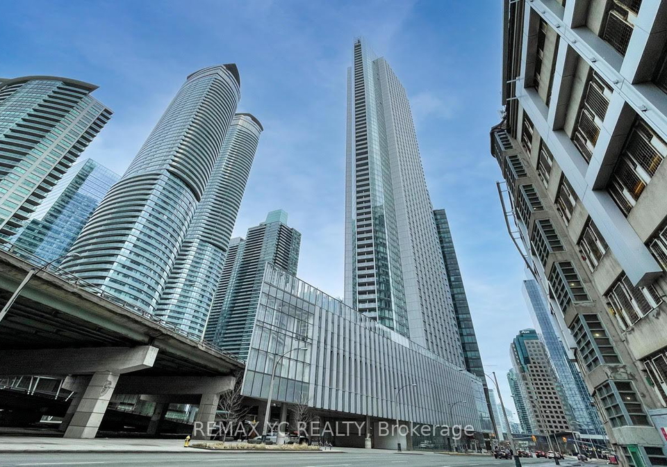 10-york-street-toronto-ontario-c12554158
