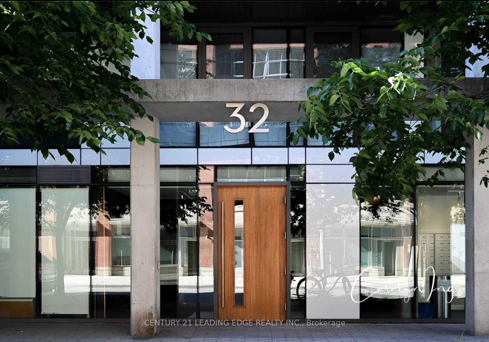 32-camden-street-toronto-ontario-c12554394