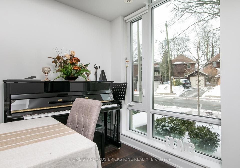 223-duplex-avenue-toronto-ontario-c12554628