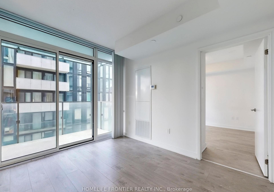 50-wellesley-street-e-toronto-ontario-c12555584