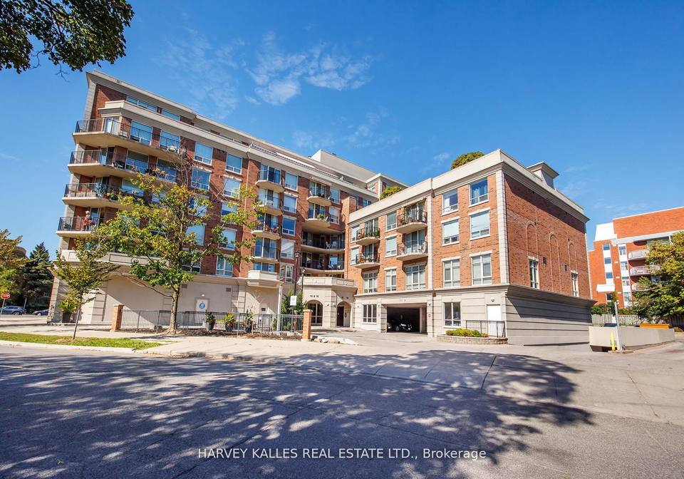 18-wanless-avenue-toronto-ontario-c12555842