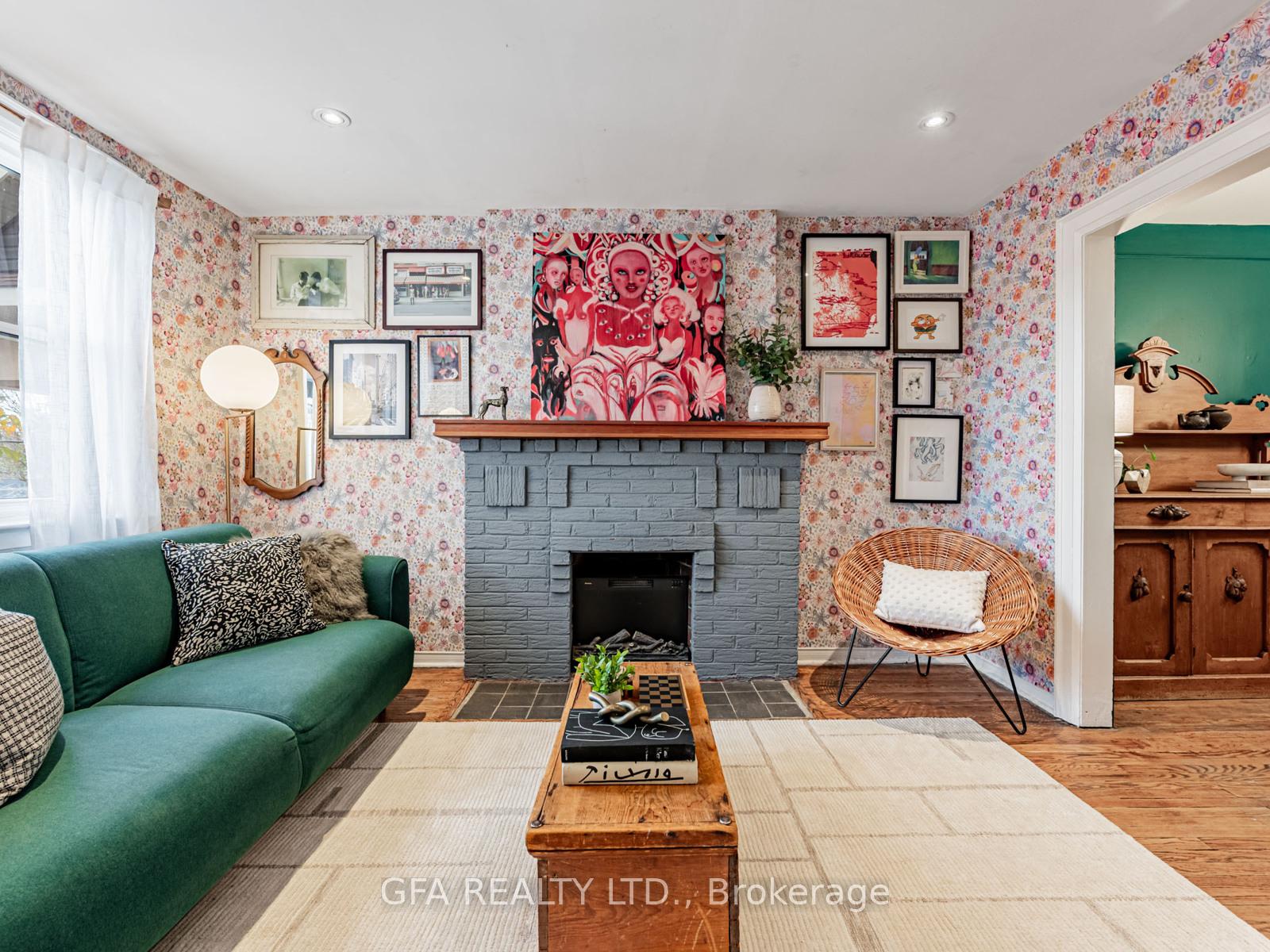 880-davenport-road-toronto-ontario-c12555892