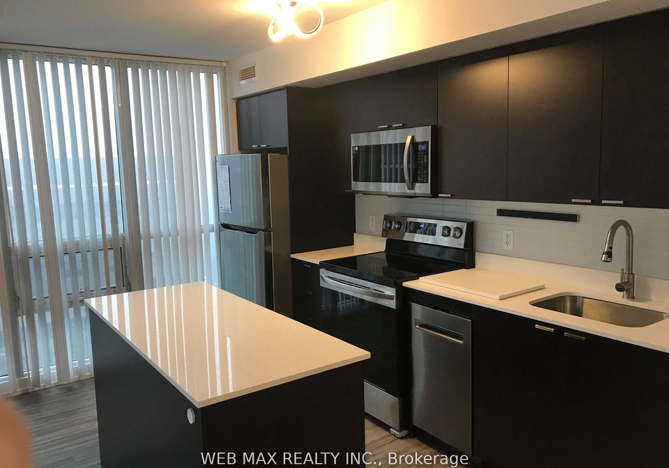 23-sheppard-avenue-e-north-york-ontario-c12556166