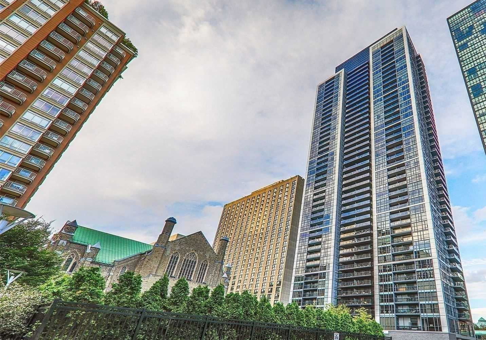 28-ted-rogers-way-toronto-ontario-c12556458