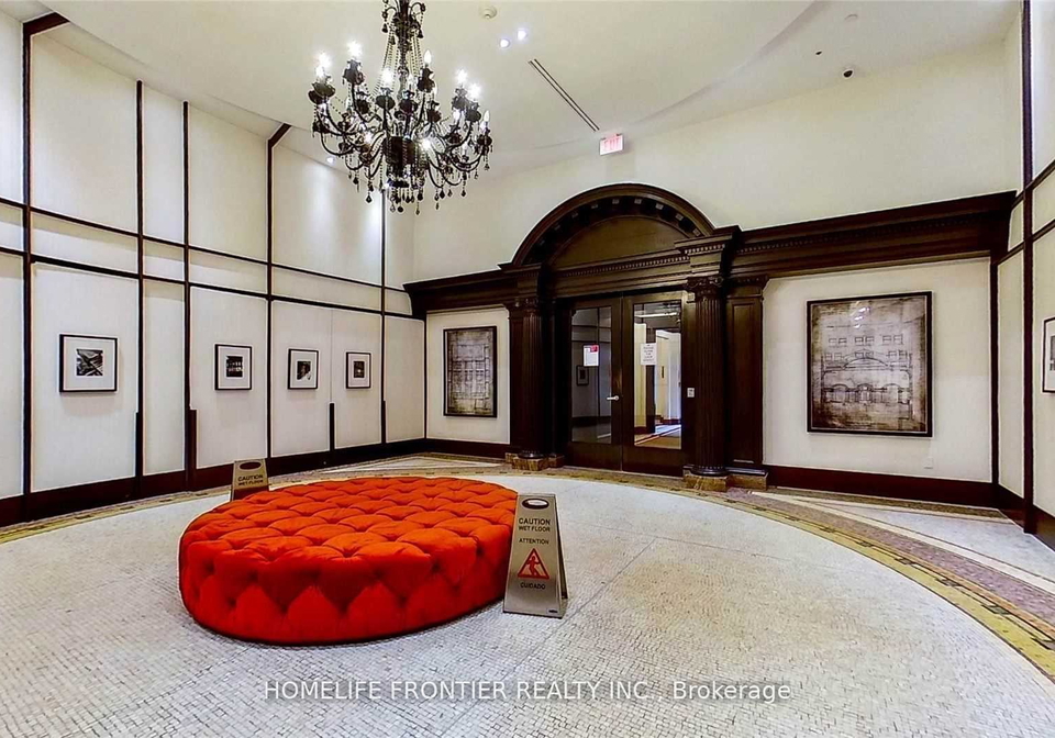 197-yonge-street-toronto-ontario-c12556462