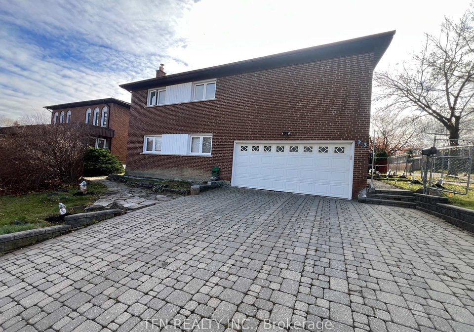 23-beardmore-crescent-north-york-ontario-c12556608