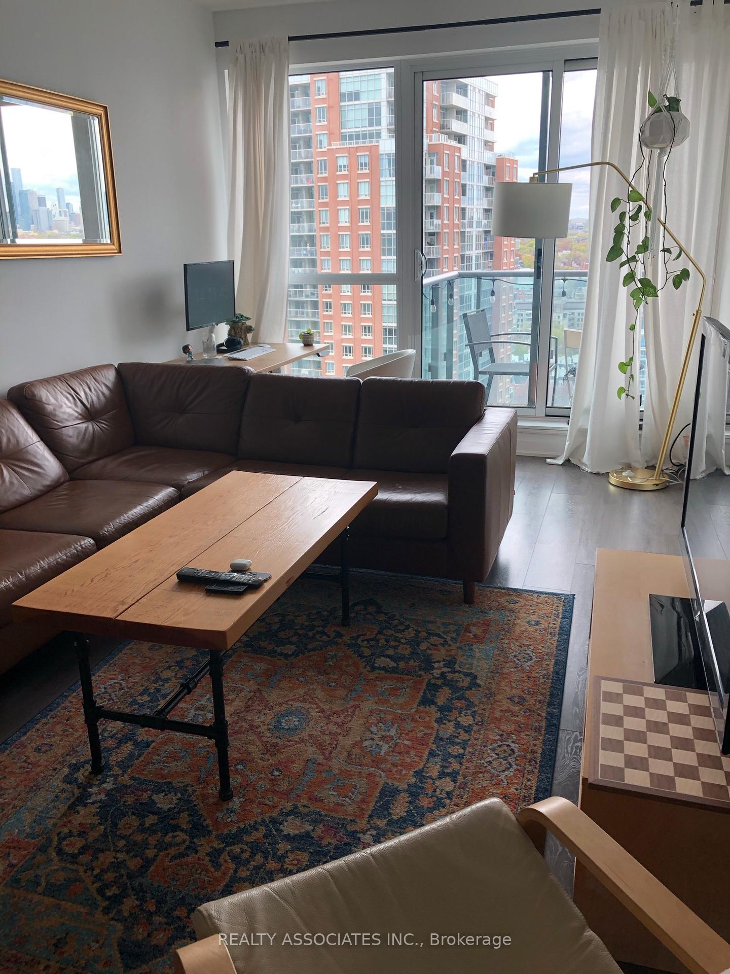 150-east-liberty-street-toronto-ontario-c12556618