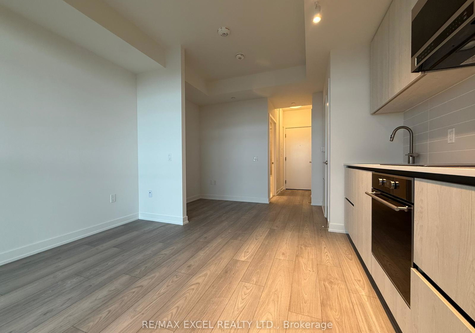 110-broadway-avenue-toronto-ontario-c12556920
