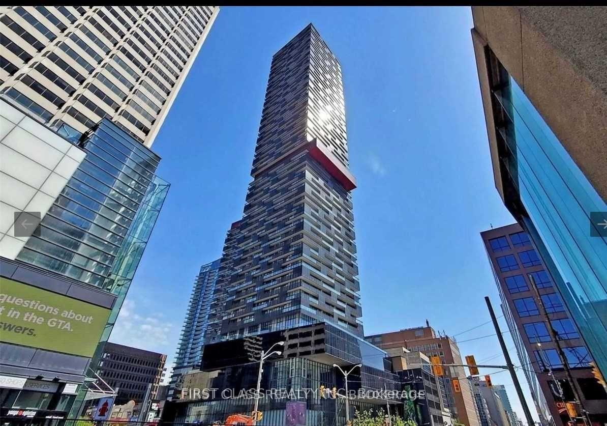 8-eglinton-avenue-e-toronto-ontario-c12557200