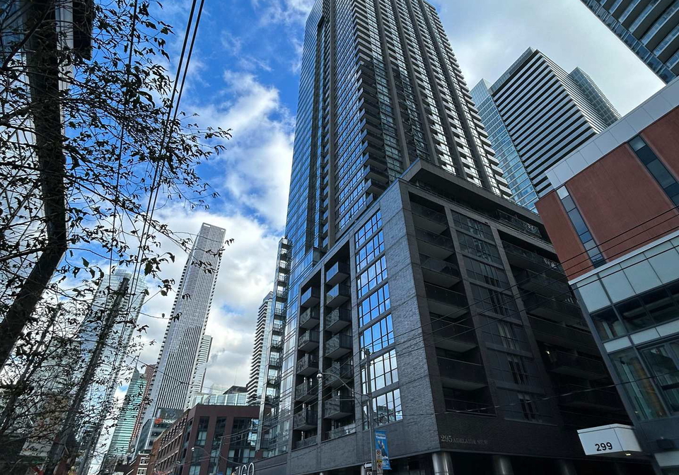 295-adelaide-street-toronto-ontario-c12557318