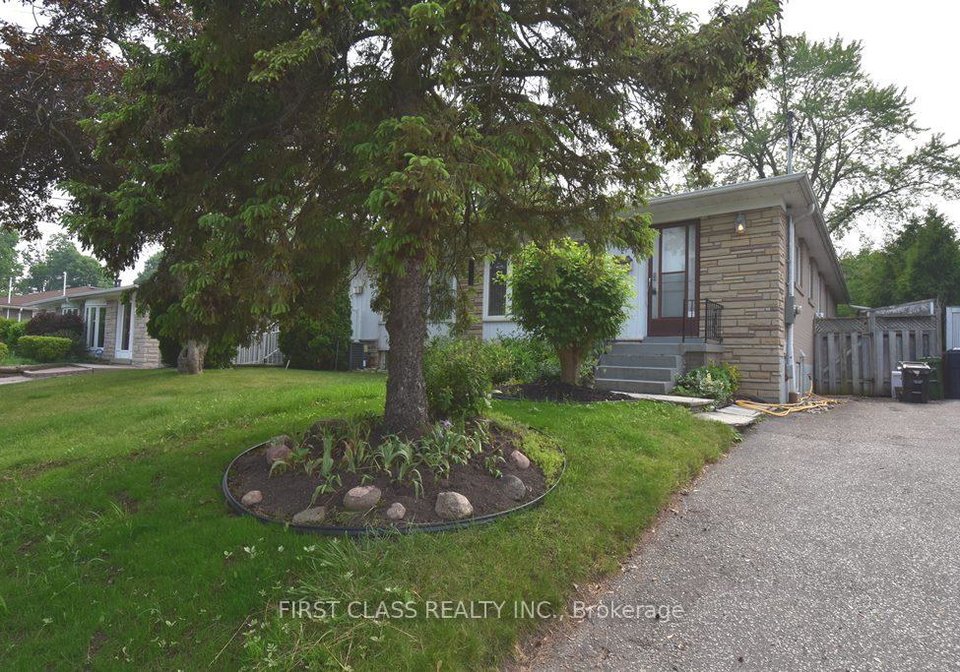331-woodsworth-road-north-york-ontario-c12557344